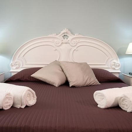 House Bonifacio Apartment Rome Luaran gambar